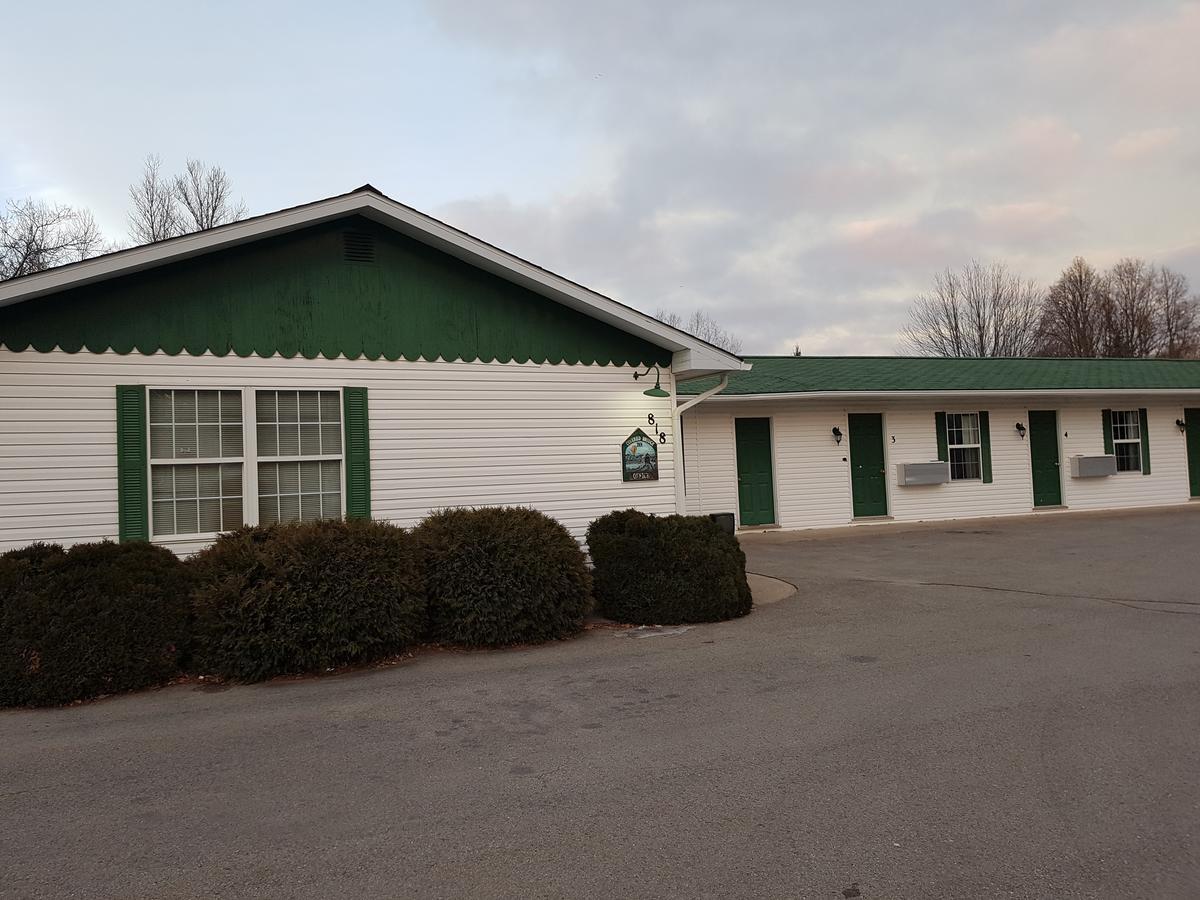 Covered Bridge Inn & Suites Sussex Exterior photo